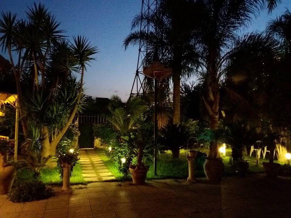 بومبيي Beatrice Home المظهر الخارجي الصورة