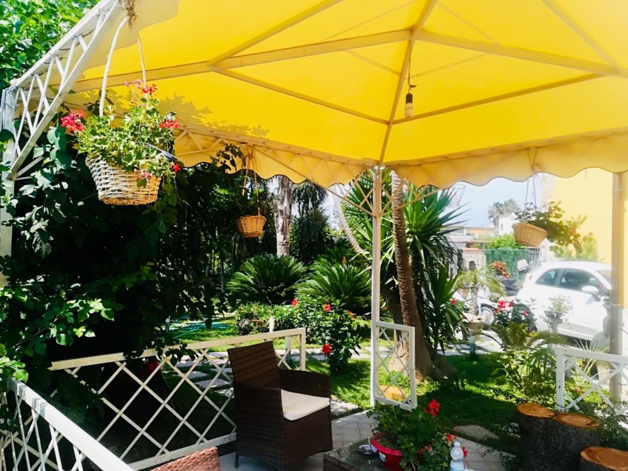 بومبيي Beatrice Home المظهر الخارجي الصورة
